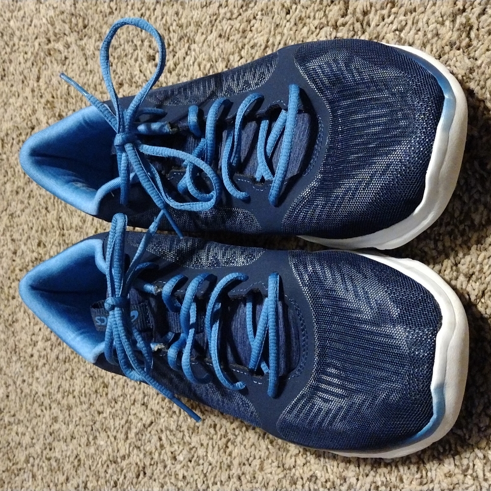 Womens Asics Gel Fit Tempo 3 lightweight sneakers size 11
